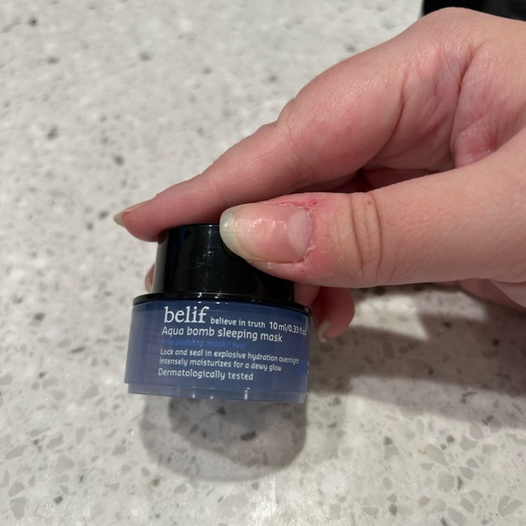 Belif The True Cream - Aqua Bomb Cream and Sleeping Mask Set - Picture 3 of 3